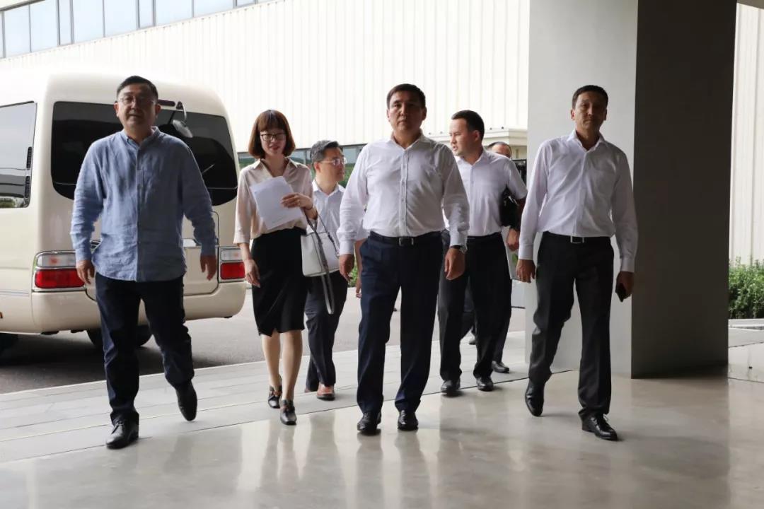 1571282231891057.jpg 代表團訪問第一站.jpg